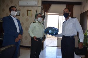 گالری تجلیل از کارکنان شرکت پارس پایاب البرز توسط فرمانده انتظامی